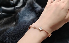 最大胆美女艺术照